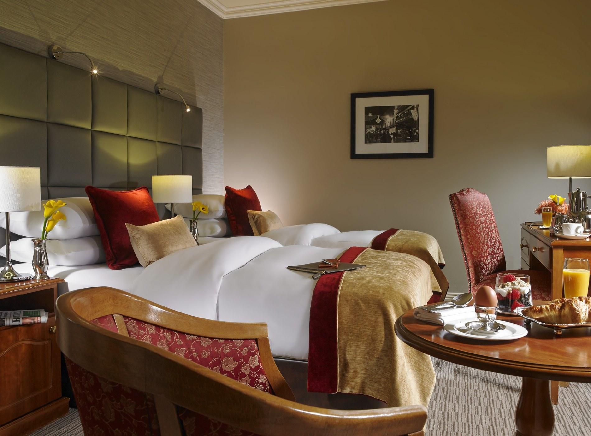 Buswells Hotel Dublin Exterior foto